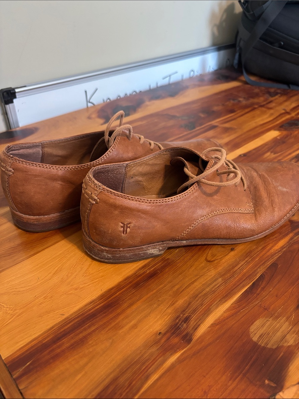 FRYE Brown Leather Lace-Up Shoes